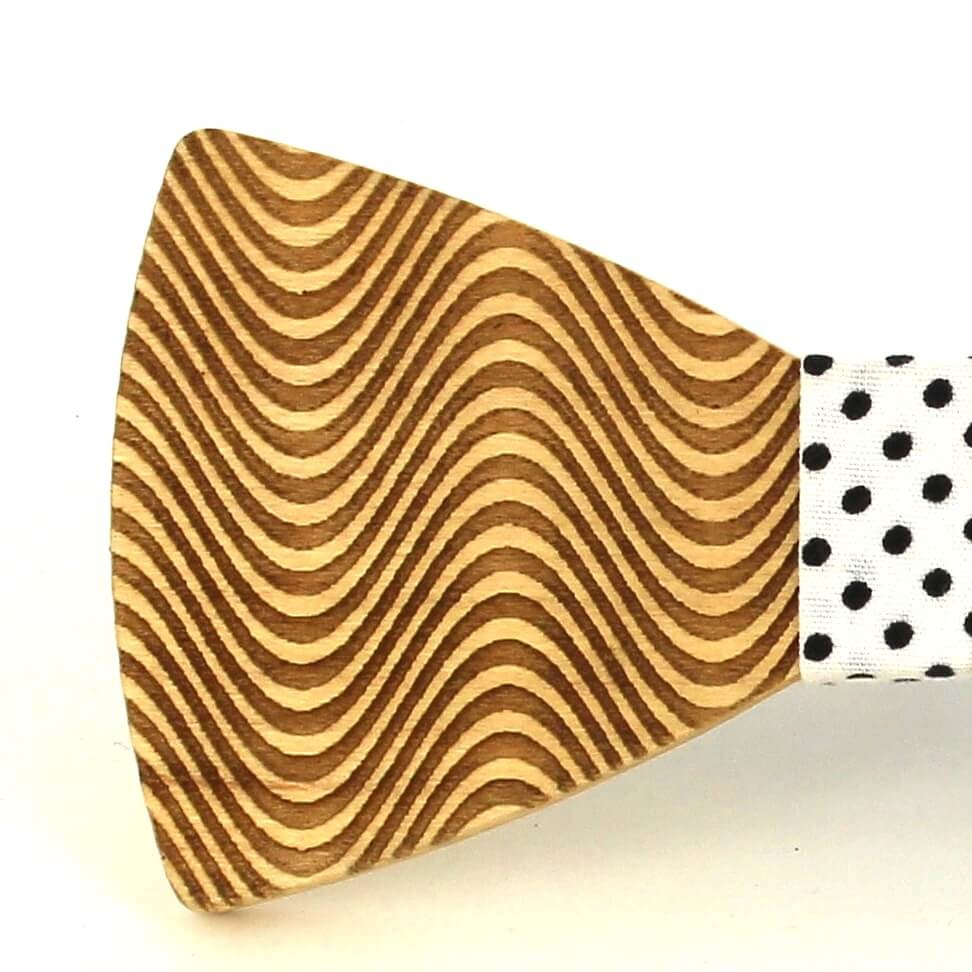 Pajarita Madera Ondas