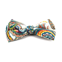 Laço Paisley Branco